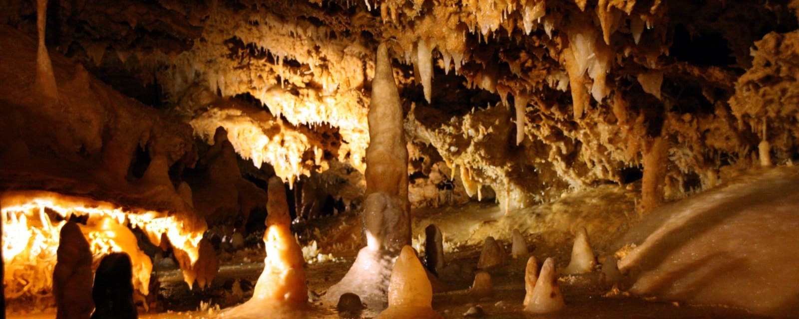 Grotte du Grand Roc